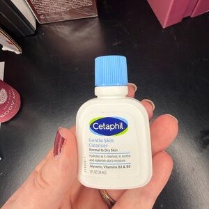 Cetaphil Gentle Skin Cleanser with Blue Cap